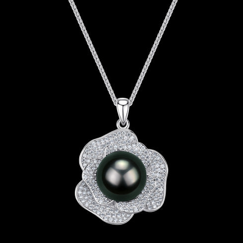 Blooming Noir Pendant